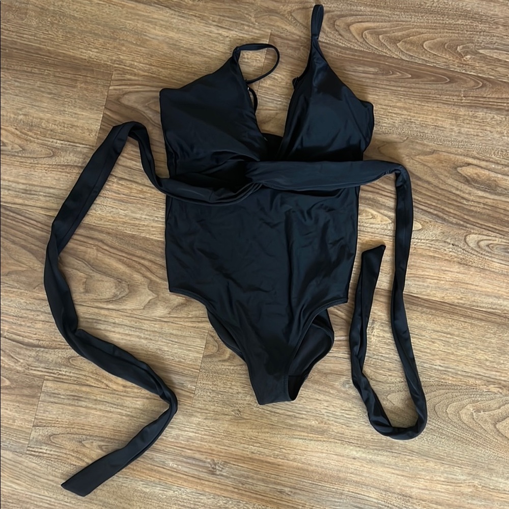 Aerie Large Tall/Long torso Black Wrap One-Piece Swimsuit